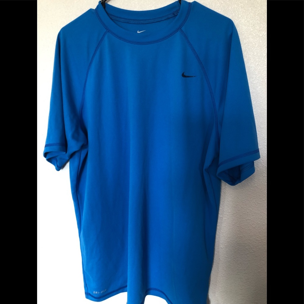 Mens Nike Dri-Fit Training Shirt size XL